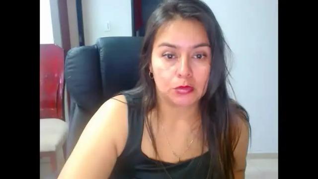 Thumbnail 1, anaids_dam's Stream at Chaturbate, 1 month ago