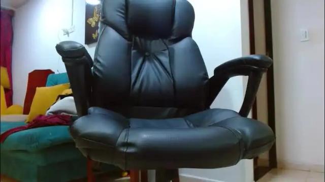 Image 2 of anaids_dam Stream on Chaturbate on 3 days ago