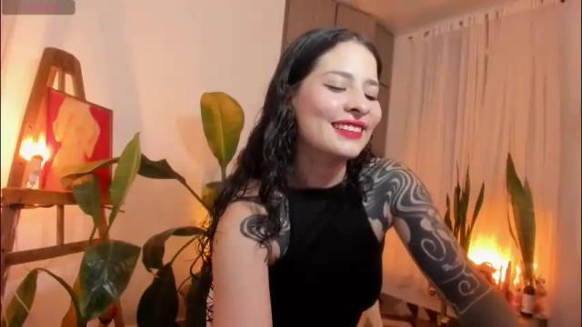 Image 3 of anakedartist Stream on Chaturbate on 13 days ago