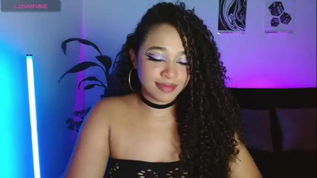 Image 7 of anakiss1 Stream on Chaturbate on 29 days ago