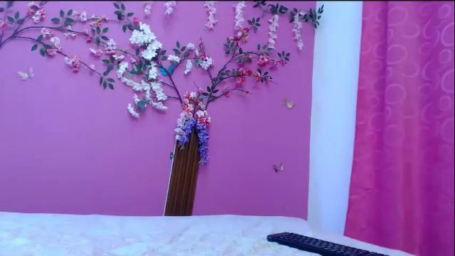 Image 4 of analdeepalejandra18 Stream on Chaturbate on 1 month ago