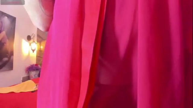 Image 8 of analia_smith Stream on Chaturbate on 9 days ago