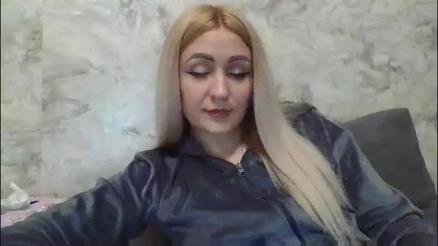 Image 3 of analqueen2024 Stream on Chaturbate on 2 months ago