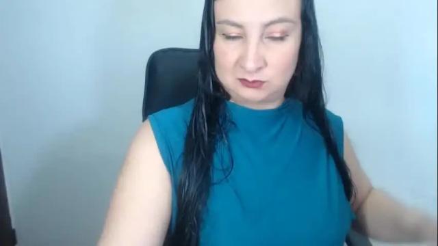 Image 2 of anamaria288 Stream on Chaturbate on 5 months ago