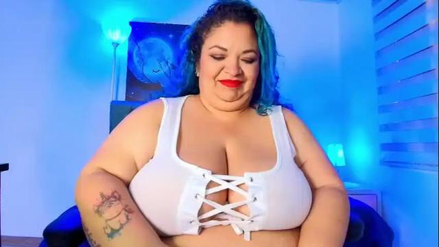 Image 10 of anamariiarios Stream on Chaturbate on 25 days ago