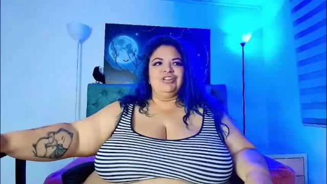 Image 2 of anamariiarios Stream on Chaturbate on 27 days ago