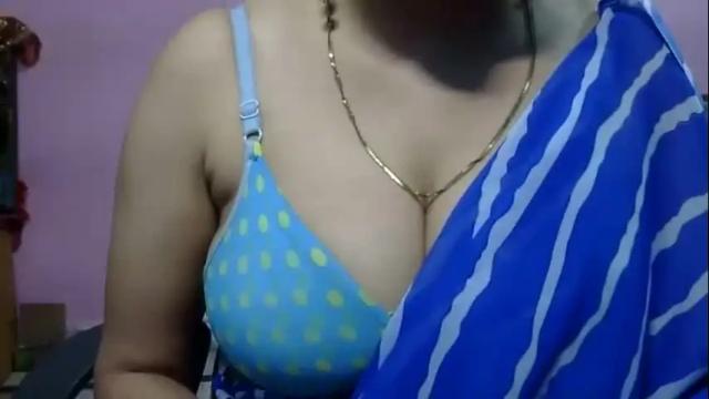Image 3 of anamika794088 Stream on Chaturbate on 2 months ago