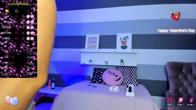 Image 6 of anamontoya__ Stream on Chaturbate on 16 months ago
