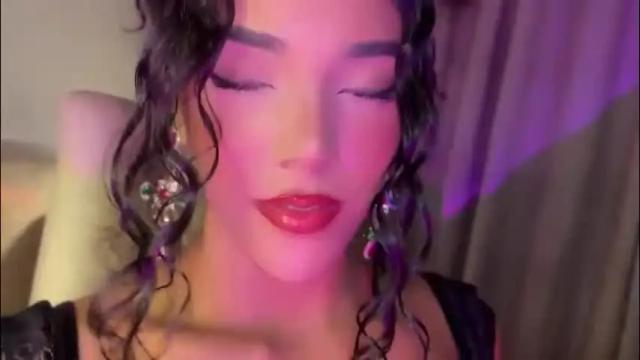 Image 8 of anaonasis Stream on Chaturbate on 15 days ago