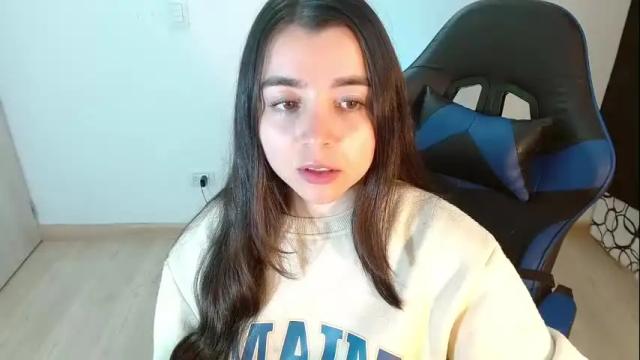 Image 10 of anarosse__ Stream on Chaturbate on 1 month ago