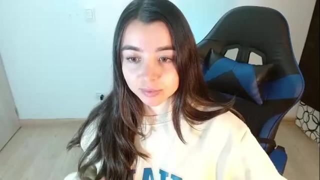 Image 8 of anarosse__ Stream on Chaturbate on 1 month ago