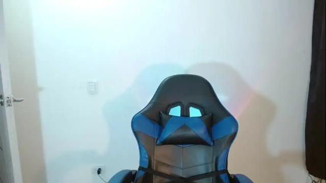 Thumbnail 1, anarosse__'s Stream at Chaturbate, 1 month ago