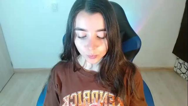 Image 10 of anarosse__ Stream on Chaturbate on 1 month ago