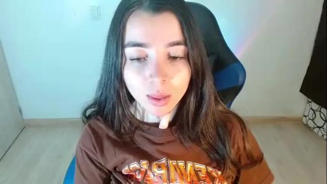 Image 8 of anarosse__ Stream on Chaturbate on 1 month ago