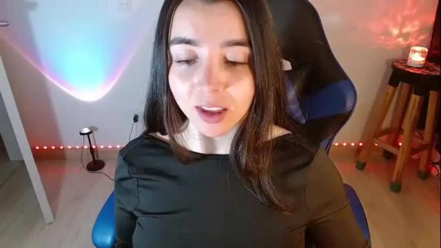 Image 3 of anarosse__ Stream on Chaturbate on 20 days ago