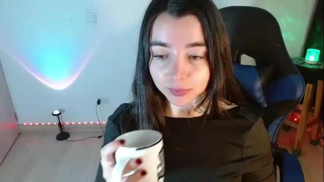 Thumbnail 3, anarosse__'s Stream at Chaturbate, 1 day ago
