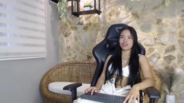 Image 10 of anarussell Stream on Chaturbate on 17 months ago