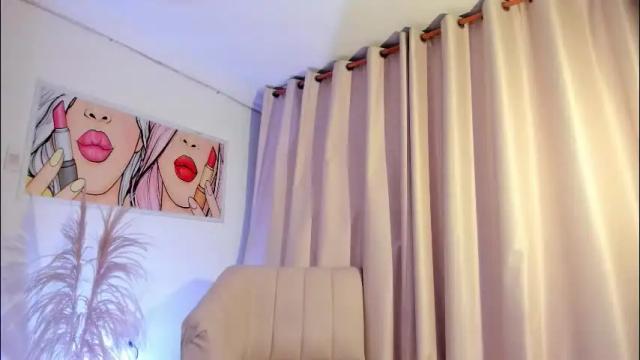 Image 3 of anaskinny Stream on Chaturbate on 17 days ago