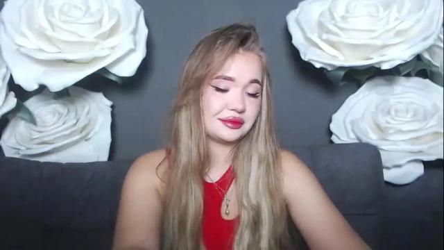 Image 12 of anastacyyellig Stream on Chaturbate on 1 month ago