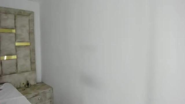 Image 12 of anastasia_flores1 Stream on Chaturbate on 19 months ago