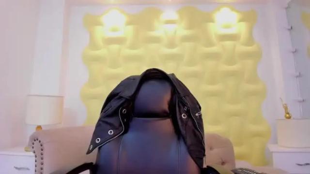 Image 6 of anastasia_goddest_ Stream on Chaturbate on 14 months ago