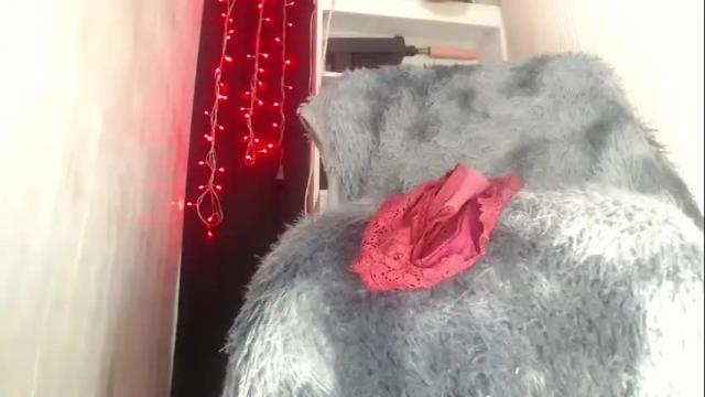 Image 2 of anastasialore777 Stream on Chaturbate on 11 days ago
