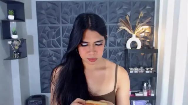 Image 4 of anastasiasexdoll Stream on Chaturbate on 19 days ago