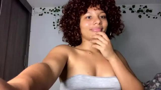 Image 3 of anastasiastyl Stream on Chaturbate on 16 months ago
