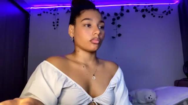 Image 12 of anastasiastyl Stream on Chaturbate on 16 months ago