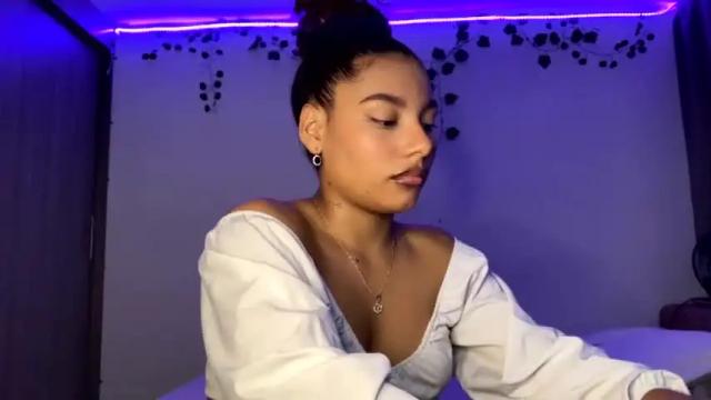 Image 7 of anastasiastyl Stream on Chaturbate on 16 months ago