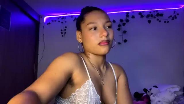 Image 7 of anastasiastyl Stream on Chaturbate on 16 months ago