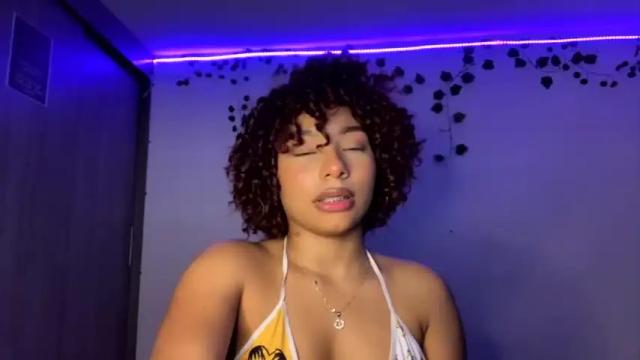 Image 7 of anastasiastyl Stream on Chaturbate on 16 months ago