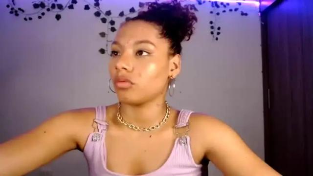 Image 2 of anastasiastyl Stream on Chaturbate on 16 months ago