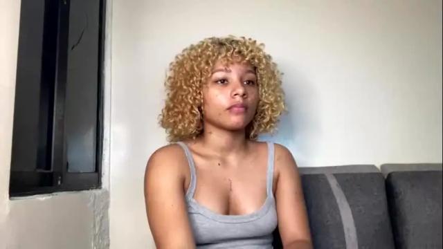 Image 3 of anastasiastyl Stream on Chaturbate on 1 month ago
