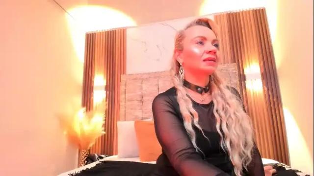 Image 7 of anastasiataylor_ Stream on Chaturbate on 1 month ago