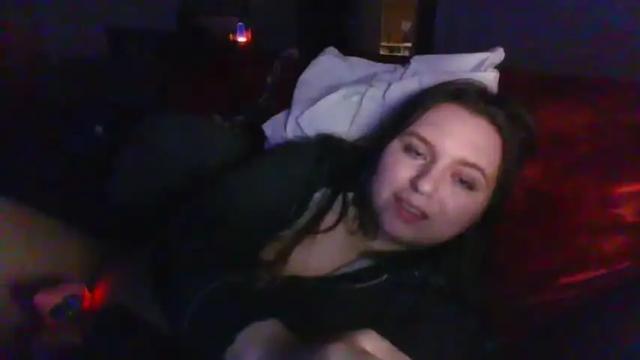 Image 2 of andrasnow Stream on Chaturbate on 18 months ago