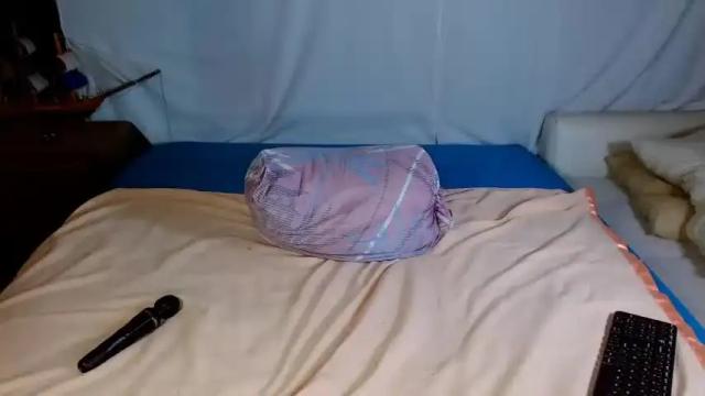 Image 2 of andrea_and_raul Stream on Chaturbate on 14 months ago