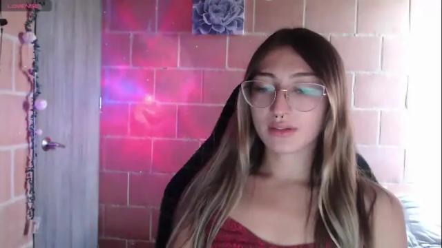 Image 12 of andrea_camila Stream on Chaturbate on 2 months ago