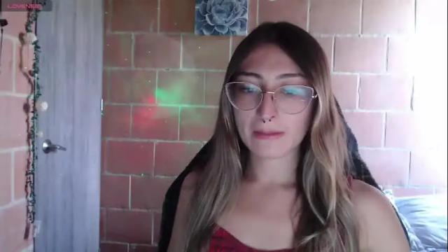 Thumbnail 3, andrea_camila's Stream at Chaturbate, 2 months ago