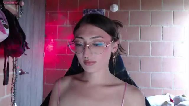 Image 6 of andrea_camila Stream on Chaturbate on 2 months ago