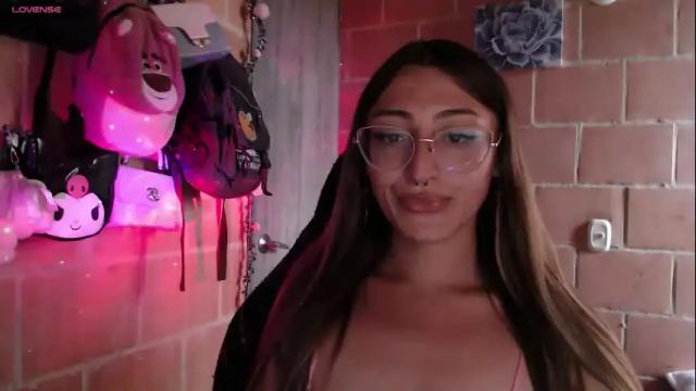 Thumbnail 1, andrea_camila's Stream at Chaturbate, 2 months ago