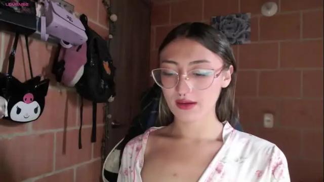 Image 6 of andrea_camila Stream on Chaturbate on 2 months ago
