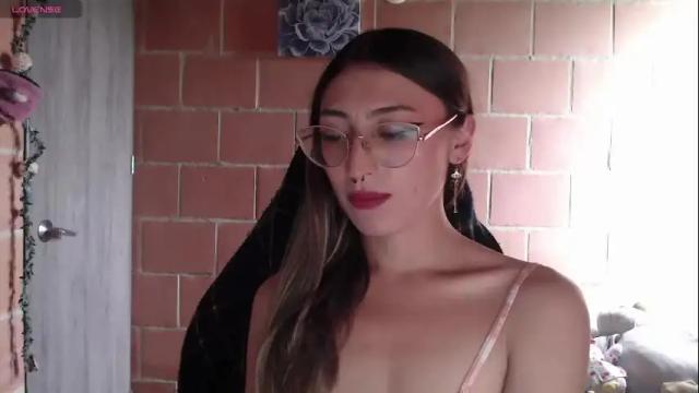 Image 4 of andrea_camila Stream on Chaturbate on 1 month ago