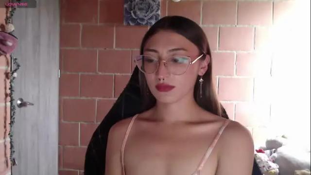 Image 7 of andrea_camila Stream on Chaturbate on 1 month ago