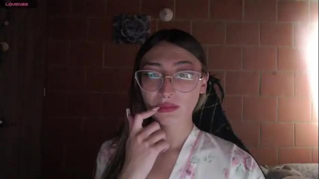 Image 10 of andrea_camila Stream on Chaturbate on 1 month ago