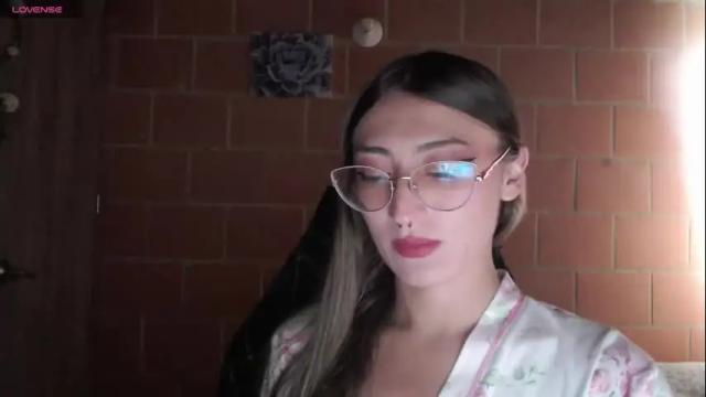Image 4 of andrea_camila Stream on Chaturbate on 1 month ago