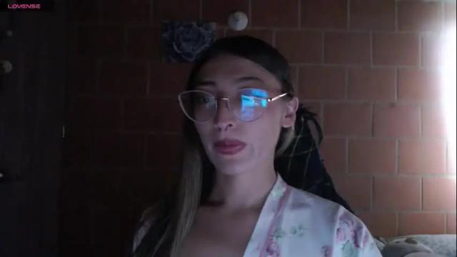 Image 6 of andrea_camila Stream on Chaturbate on 1 month ago