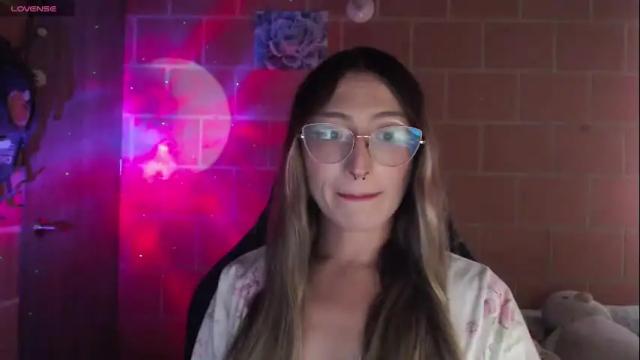 Image 10 of andrea_camila Stream on Chaturbate on 1 month ago