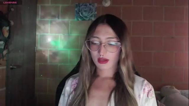 Image 11 of andrea_camila Stream on Chaturbate on 1 month ago