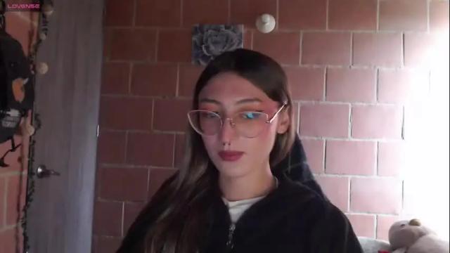 Image 12 of andrea_camila Stream on Chaturbate on 1 month ago